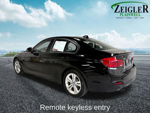 Used 2016 BMW 328i xDrive Sedan AWD/4WD image 5