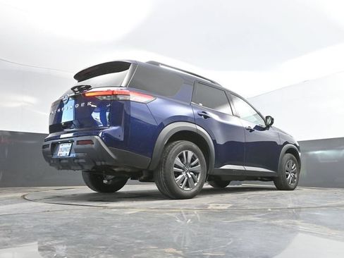 Used 2025 Nissan Pathfinder SV FWD image 44