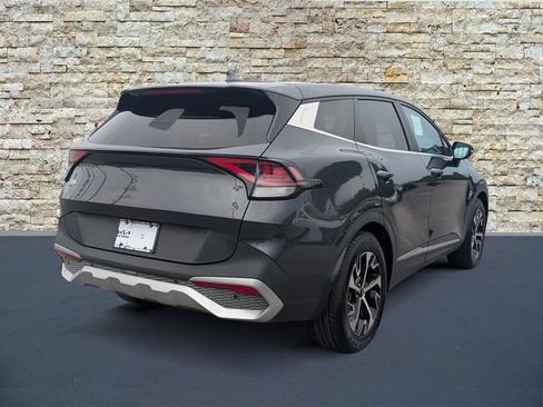 Used 2023 Kia Sportage EX FWD image 7
