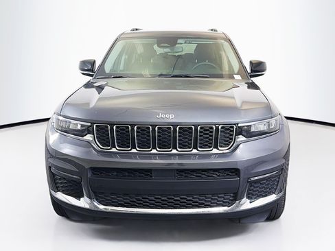 Used 2023 Jeep Grand Cherokee L Limited w/ Trailer Tow Group (B) AWD/4WD image 2