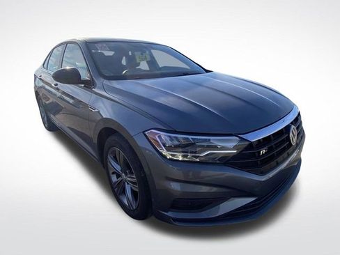 Used 2019 Volkswagen Jetta R-Line w/ R-Line Cold Weather Package image 13