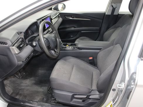 Used 2025 Toyota Camry LE FWD image 16