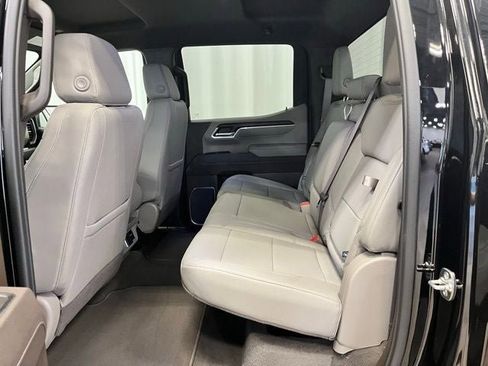 New 2026 GMC Sierra 1500 SLT w/ X31 Off-Road Package image 12