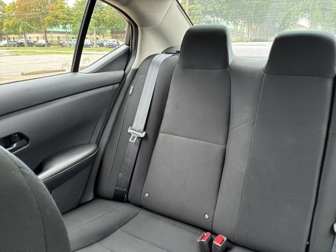 Used 2025 Nissan Sentra S FWD image 32
