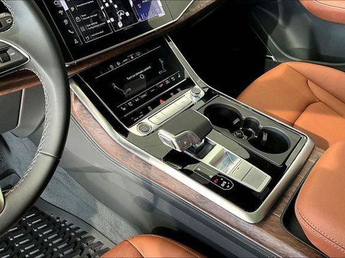 New 2026 Audi Q7 3.0T Premium Plus AWD/4WD image 7