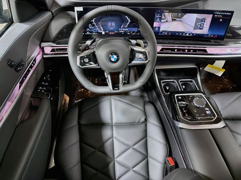 New 2026 BMW 740i RWD image 17