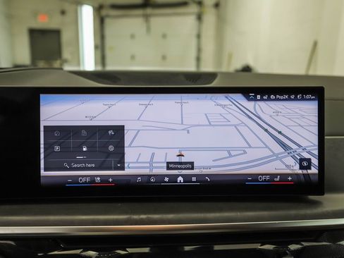 New 2026 BMW X5 xDrive40i w/ Executive Package image 16