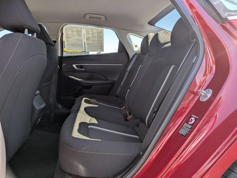 Certified 2023 Hyundai Sonata SE FWD image 13