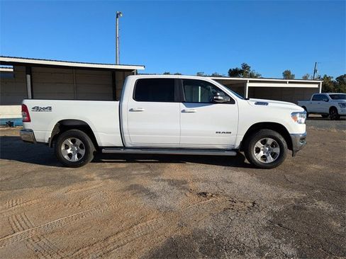 Used 2022 RAM 1500 Big Horn image 3