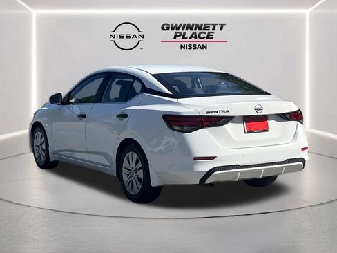 Used 2025 Nissan Sentra S FWD image 21