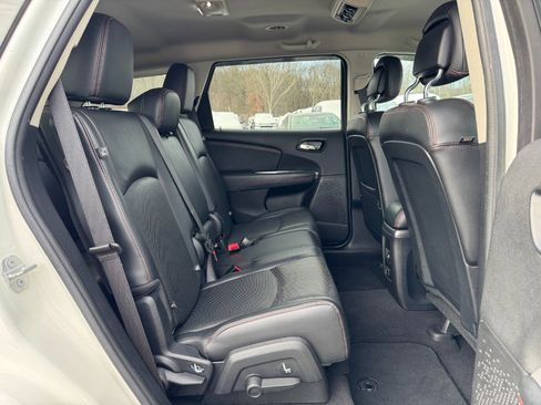 Used 2017 Dodge Journey GT w/ Driver Convenience Group image 19