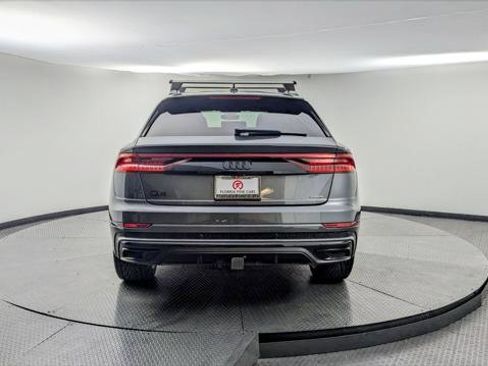 Used 2022 Audi Q8 Premium Plus w/ Premium Plus Package image 7