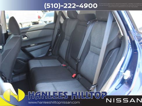 Used 2025 Nissan Rogue SV FWD image 16