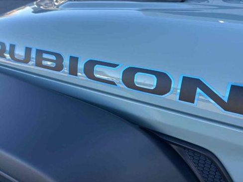 Used 2024 Jeep Wrangler Unlimited Rubicon 4xe image 13