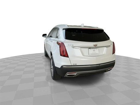 Certified 2025 Cadillac XT5 Premium Luxury image 7
