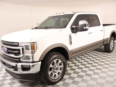 Used 2020 Ford F250 King Ranch w/ King Ranch Ultimate Package AWD/4WD image 11