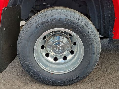 Used 2023 RAM 3500 Limited image 5