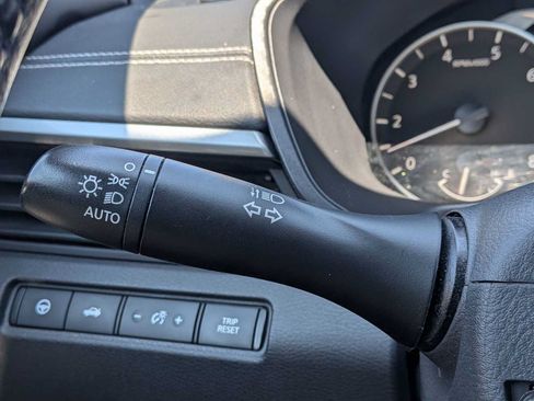 Used 2022 Nissan Altima 2.5 SV w/ SV Premium Package AWD/4WD image 28