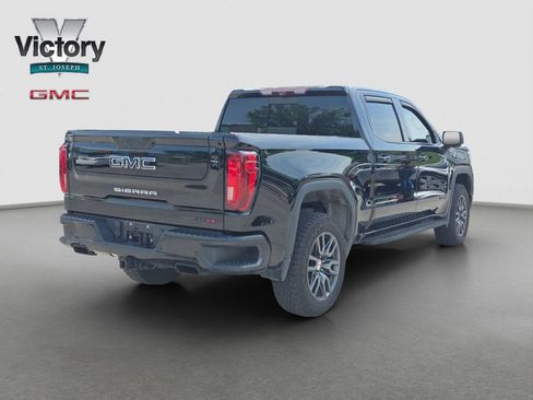 Used 2021 GMC Sierra 1500 AT4 w/ AT4 Premium Package AWD/4WD image 18