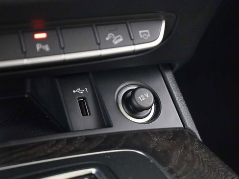 Used 2018 Audi Q5 2.0T Premium Plus image 33