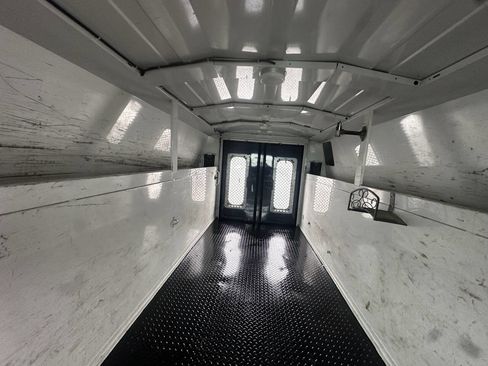 Used 2012 Ford E-350 and Econoline 350 Super Duty w/ PWR Locks & Windows Group image 18