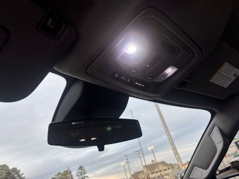 Used 2024 Chevrolet Silverado 1500 LT Trail Boss w/ Convenience Package II image 29