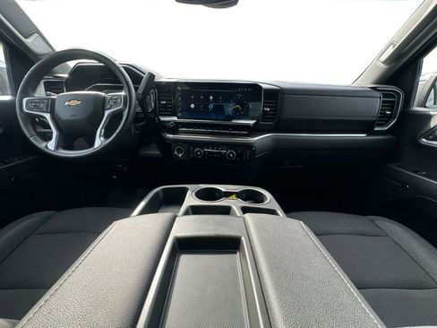 Certified 2024 Chevrolet Silverado 1500 LT AWD/4WD image 13