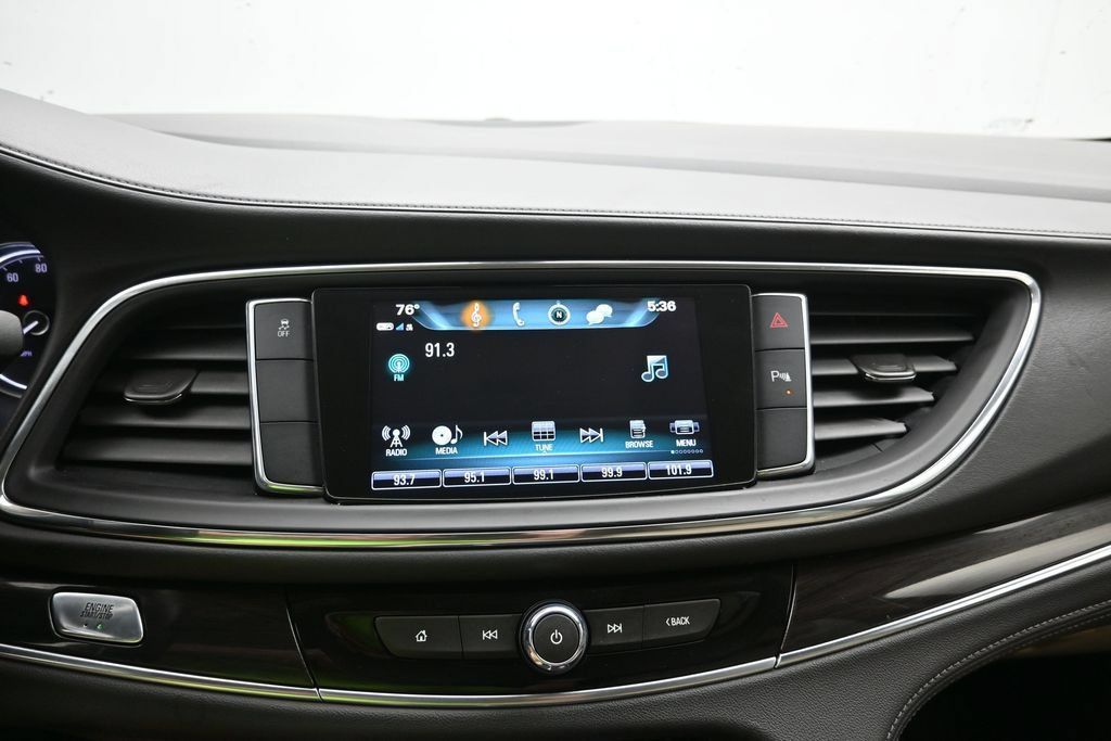 Certified 2018 Buick Enclave Essence FWD image 15