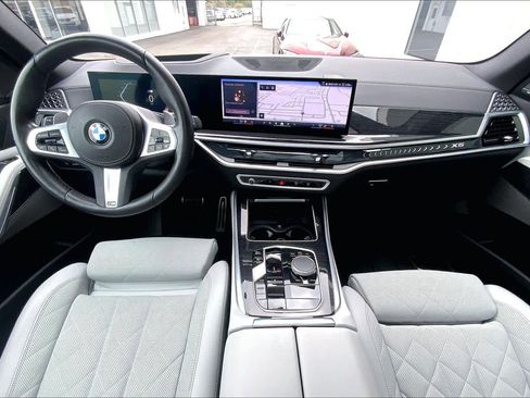 Certified 2025 BMW X5 sDrive40i w/ M Sport Package image 15