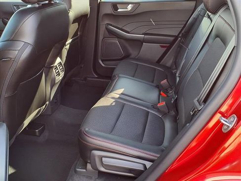 Used 2026 Ford Escape ST-Line w/ Tech Pack #1 AWD/4WD image 6