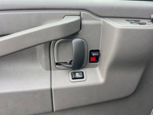 New 2025 GMC Savana 2500 Work Van w/ Driver Convenience Package image 11