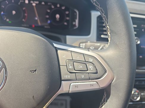 Used 2022 Volkswagen Atlas SEL image 21