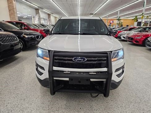 Used 2018 Ford Explorer 4WD Police Interceptor image 2