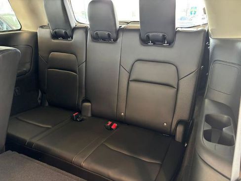 Certified 2024 Nissan Pathfinder SL AWD/4WD image 29