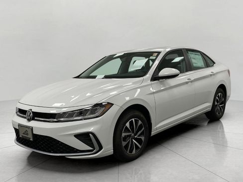 New 2025 Volkswagen Jetta S image 8
