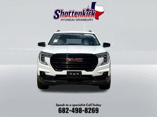 Used 2022 GMC Terrain SLT w/ Elevation Edition FWD video 2