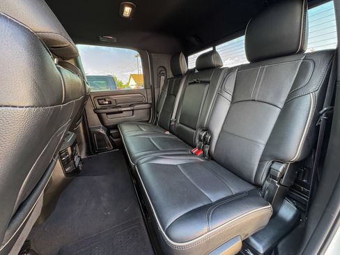 Used 2024 RAM 2500 Limited AWD/4WD image 25