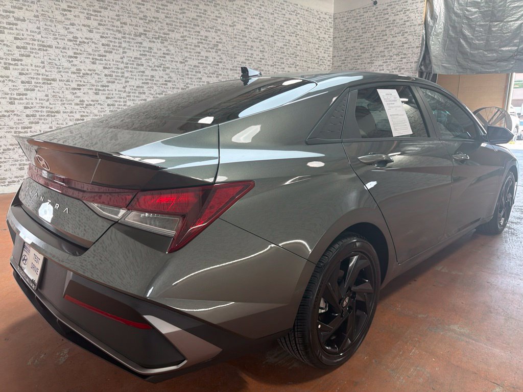 Certified 2026 Hyundai Elantra Sport w/ Cargo Package FWD image 7