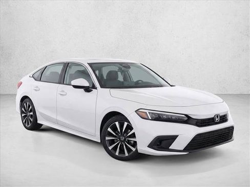 Used 2024 Honda Civic EX image 3