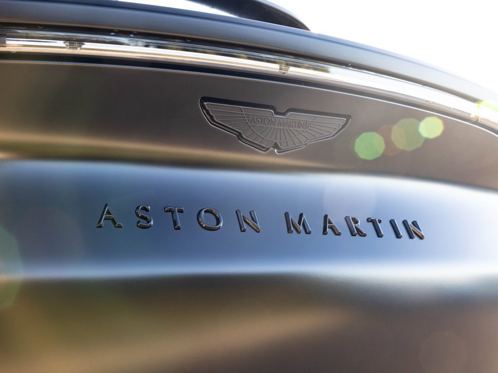 Used 2021 Aston Martin DBX AWD/4WD image 57