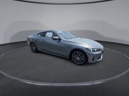 Used 2025 BMW 430i xDrive Coupe w/ Convenience Package AWD/4WD image 9