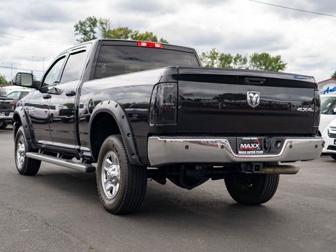 Used 2016 RAM 3500 Tradesman w/ Chrome Appearance Group AWD/4WD image 12