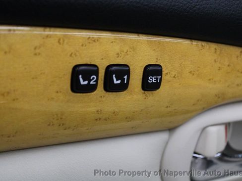 Used 2003 Lexus SC 430 Convertible image 15