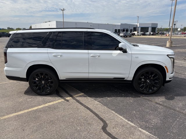 Used 2026 Cadillac Escalade Platinum Sport AWD/4WD image 7