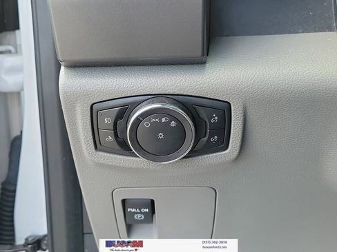 Used 2018 Ford F150 XLT AWD/4WD image 13