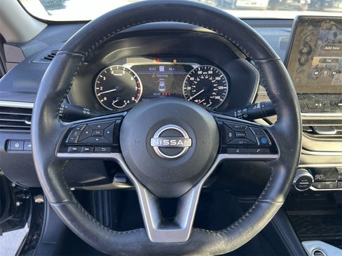 Certified 2024 Nissan Altima 2.5 SL image 7