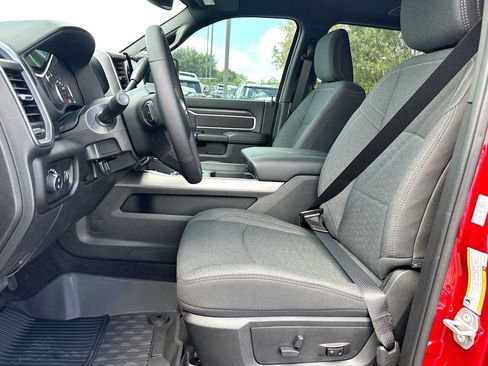 New 2026 RAM 2500 Lone Star AWD/4WD image 17