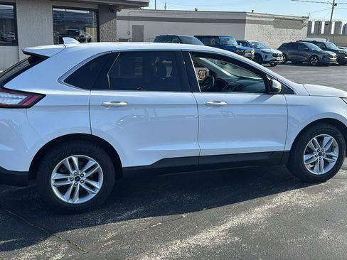 Used 2015 Ford Edge SEL image 10