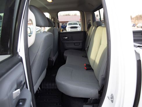 Used 2016 RAM 1500 Classic SLT image 18