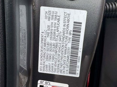 Used 2024 Acura RDX w/ Technology Package image 24